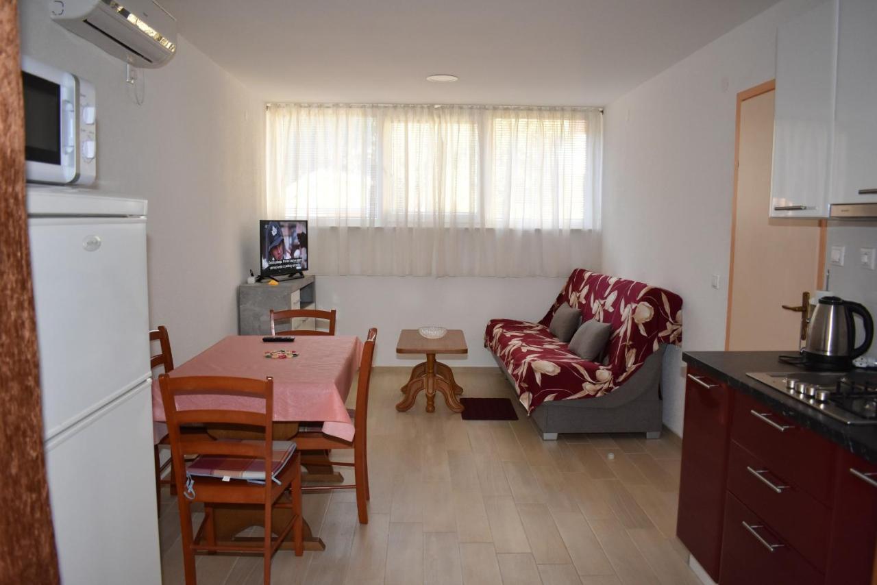 Apartments Sime Soline بيوغْغاد نا موغو الغرفة الصورة